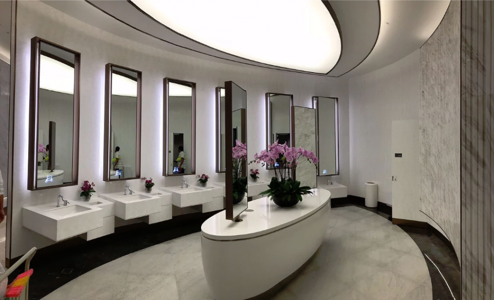 Changi Terminal 4 bathroom